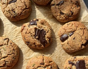 Rosemary, chocolate &amp; sea salt cookies