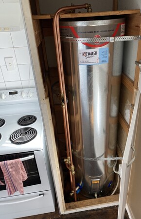 Mains Pressure Hot Water Cylinder Upgrade.  Clean copper pipework by The Hot Water Doctor