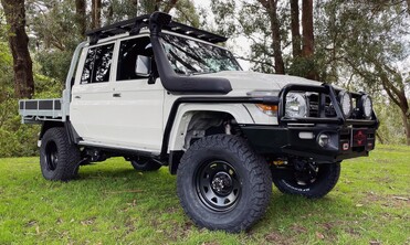 2021 TOYOTA LANDCRUISER DUAL CAB 79 SERIES - FITTED OUT WITH THE BEST GEAR FROM THE RIGHT PLACE - 4WD SOLUTIONS
