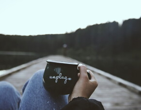 HOW TO MANAGE YOUR TIME AT WORK EFFECTIVELY