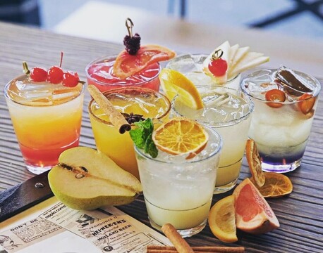 FRIDAY COCKTAIL NIGHT - $12 - Flavoured Margarita's & Mojito's                    4 PM - 9 PM