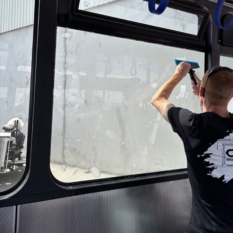 Anti-Graffiti Film service link image