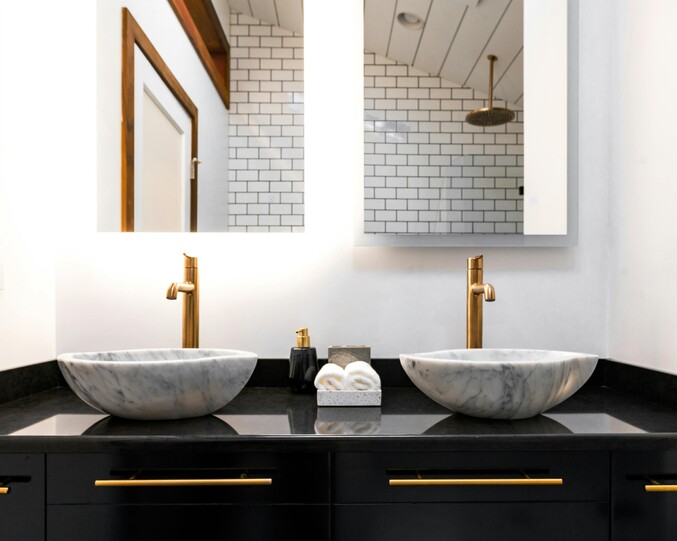 Keep your home fresh and spotless with our expert residential cleaning services. Whether you need regular maintenance, a deep clean, or a one-time tidy-up, we&rsquo;ve got you covered. Our team pays attention to every detail. Let us handle the cleaning, so you can enjoy a healthier, comfortable home.