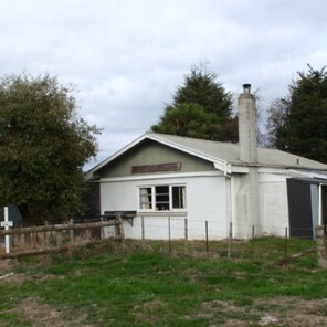 Arapuni Hamilton Anglers Club Lodge