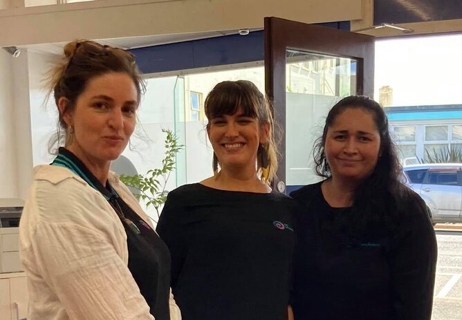 Kaikohe Coordinater Kim Finkler (centre) with 155 CEO Liz Cassidy-Nelson (right) and 155 Food Rescue Assistant Rosa Rutherford (left)