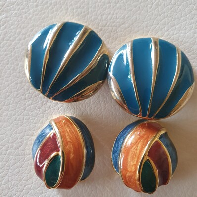 Retro Rummage have a large range of vintage, boho and retro earrings