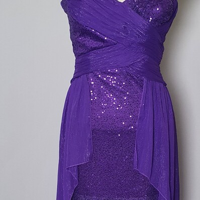 Retro Rummage have a large range of vintage, boho and retro dresses