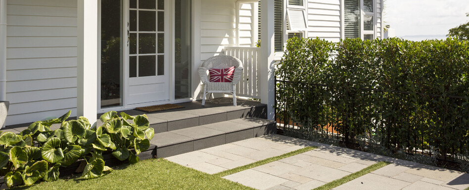 artificial grass front garden layout