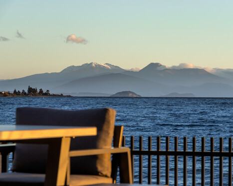 Lakefront Unit - Roam Lake Taupo New Zealand