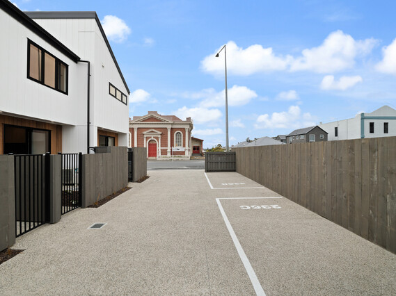Construction of the South Station townhouses by property developer, MJW Homes. Dunedin. Otago. New Zealand.
