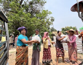 MAF Delivers Food after Myanmar&#039;s Earthquake