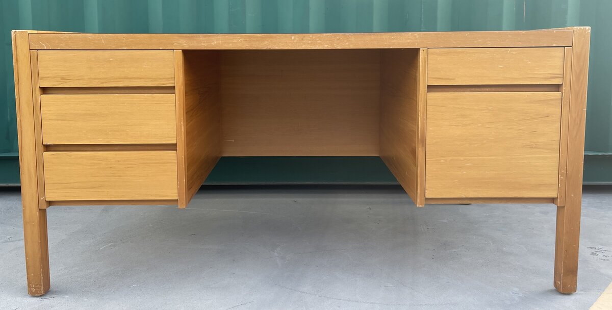 Halswell Traders Current second hand office furniture items available