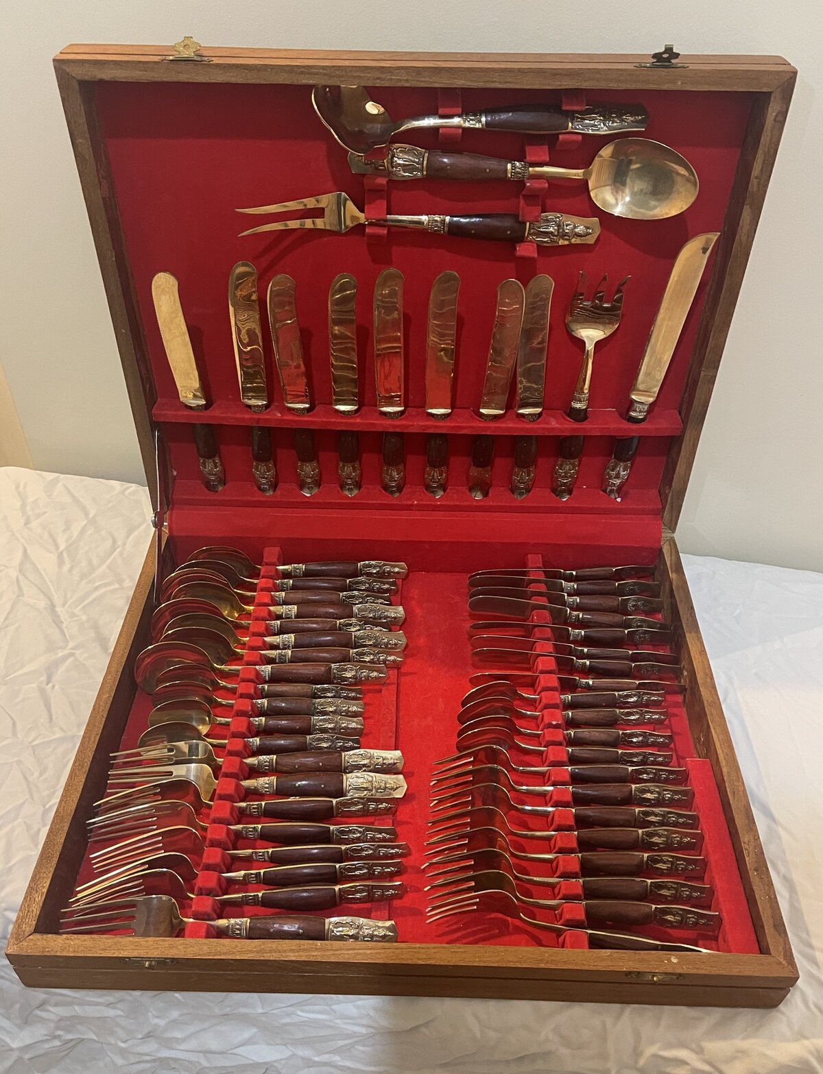 Halswell Traders Current second hand furniture items available