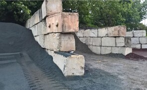 supply bays in yard storing metal aggregate grades and recycled crushed concrete eco aggregate grades