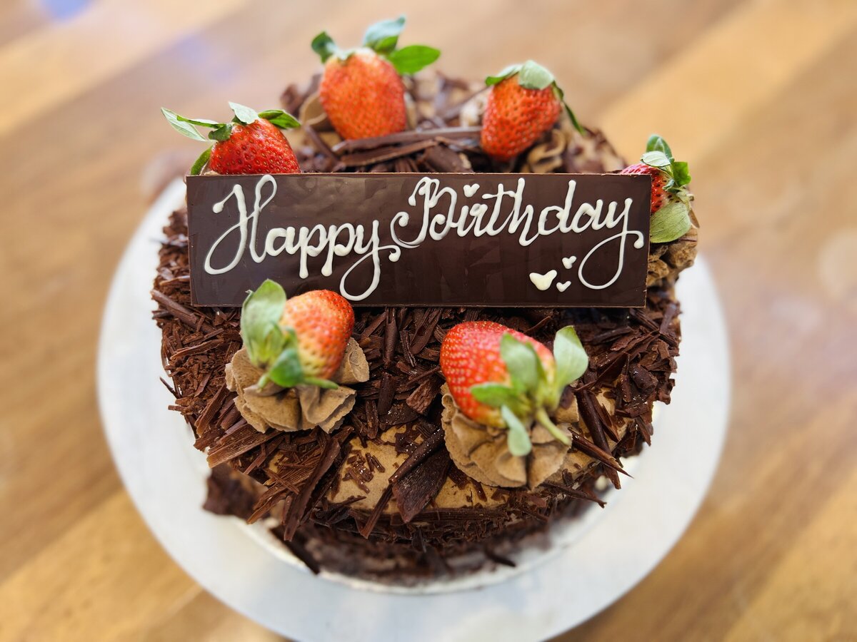 Specialty Cakes Lower Hutt Cake Menu Janus Bakkerij