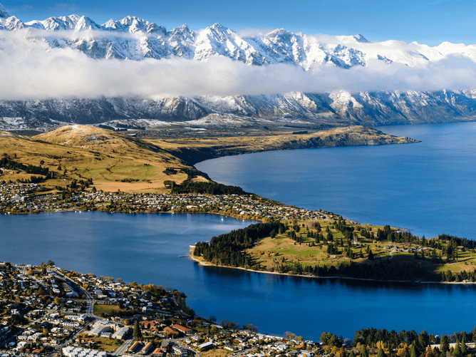 Scenic view of Lake Wakatipu with mountain backdrop in Queenstown