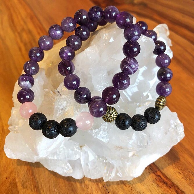 5 Benefits of Diffuser Bracelets & How to Choose the Right Bracelet for YOU Yoga & Oils NZ