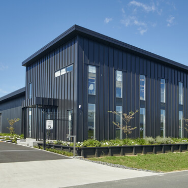 Exterior of Health 2000, Ingram Road, Hamilton