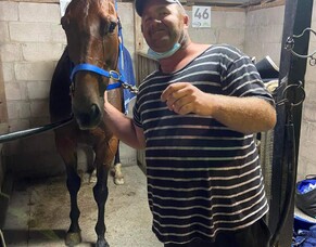 Two favourites and two impressive victories