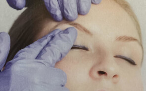 NATURAL             FACIAL ENHANCEMENT - A face lift using fingertips with Trigenics principles. Not just for beauty but to correct asymmetries.