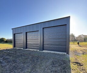 Enclosed 3 bay pole shed Rangiora Canterbury