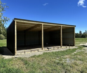 3 bay Pole shed loburn