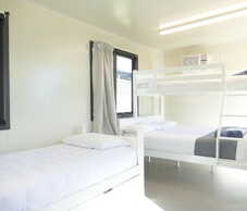 Kitchen cabins 7 & 9 (2)