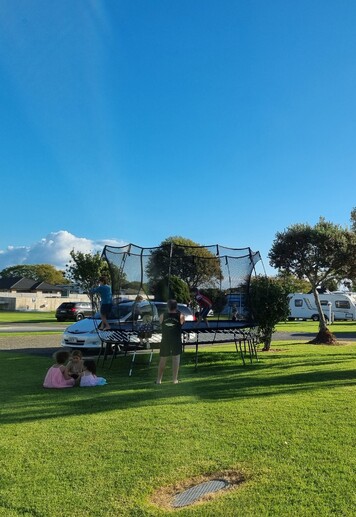 Trampoline