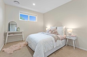 Room Refresher - A simple face lift to refresh the space.This package includes a decorative redesign of a room within your home; flooring, colour selection, furniture, artwork and accessories. Starting from $899 + gst