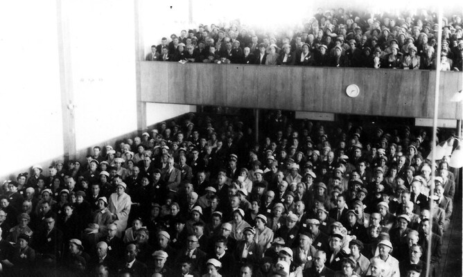 A full house at the opening of Elizabeth St. Chapel, 24 May, 1958