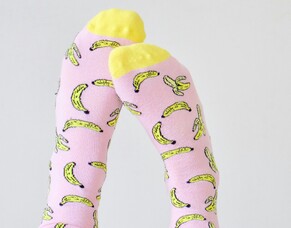 Bananas, stars and microphones