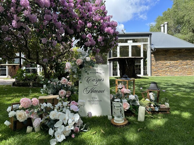 Welcome wedding signage at Markovina Estate in Kumeu, Auckland