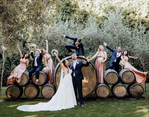 Auckland Garden Wedding Ceremony: The Barrels