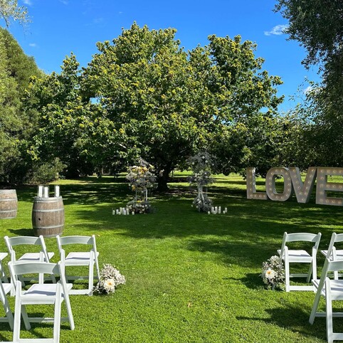 outdoor ceremony