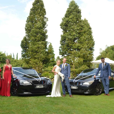 bride and groom and bridesmates