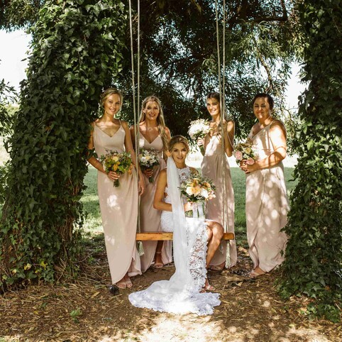 bride and bridemates