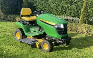 John Deere 42 Inch Ride-on Mower