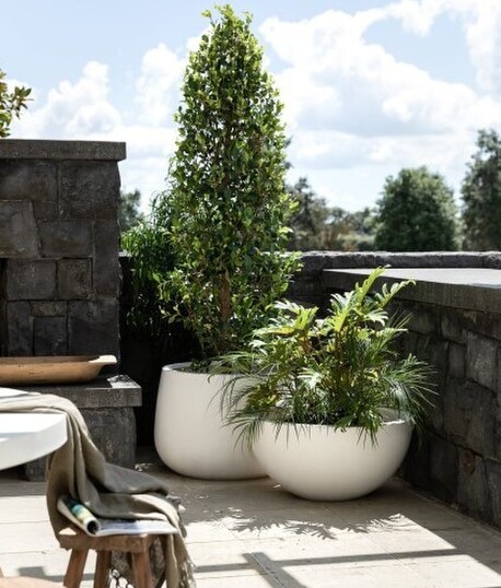 FIRE BOWLS & PLANTERS