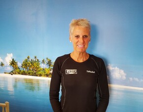 Super Wonder Woman Polly!