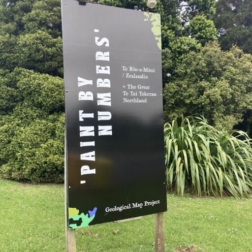 Exhibition sign design