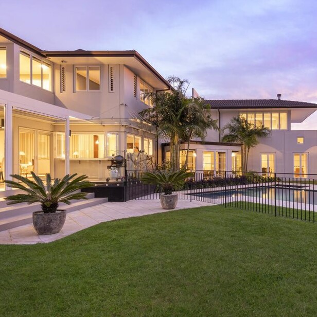 Concrete panel classical design