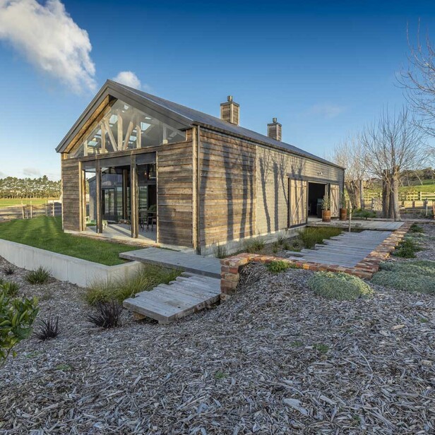 Pre-cast concrete recycled vintage living