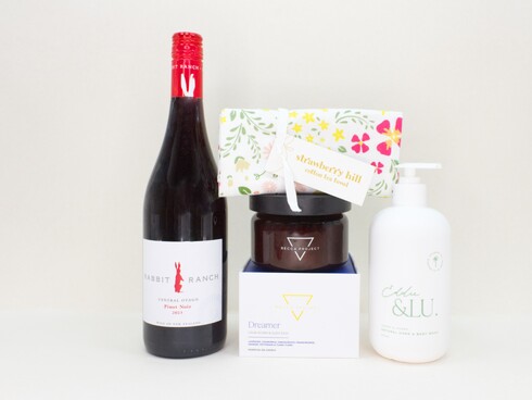 PREMIUM NZ WINE, HANDWASH AND CANDLE