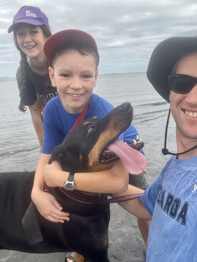 With Josh away in NZ and Rachael in Savusavu, the rest of us took our dogs for an adventure too!