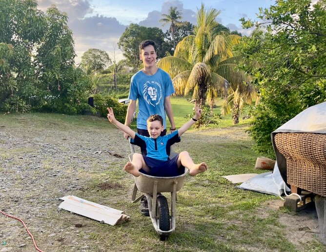 Why walk when you can wheelbarrow?