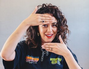 //029 Kanoa Lloyd, television presenter