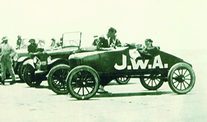 The JWA Racer at Muriwai Beach, 1924 a record-setting Ford supercar!Credit: Norm Andrew Collection
