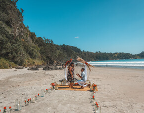 Aman + Manisha&#039;s beach proposal | Indigo Waiheke