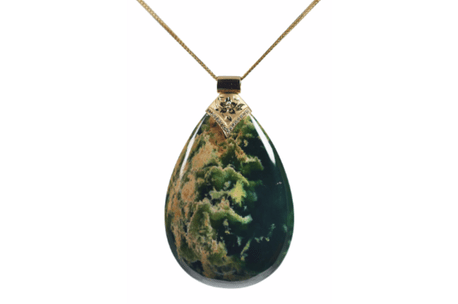 Jewellery - Puawai Jade has a wide range of beautiful jewellery. These pieces are carved from New Zealand Pounamu (Greenstone/NZ Jade), and thoughtfully set in 9ct, 14ct or 18ct White, Rose and Yellow Gold, as well as 925 Sterling Silver.