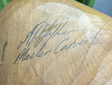 Albert Poai Te Pou  - Professional Traditional Maori Artist in Wood carvings 